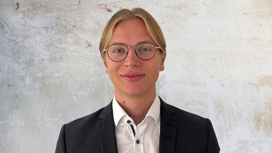 Niklas Strothoff_AXXCON_Website